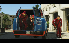 gta 5 trailer 1 he has back up